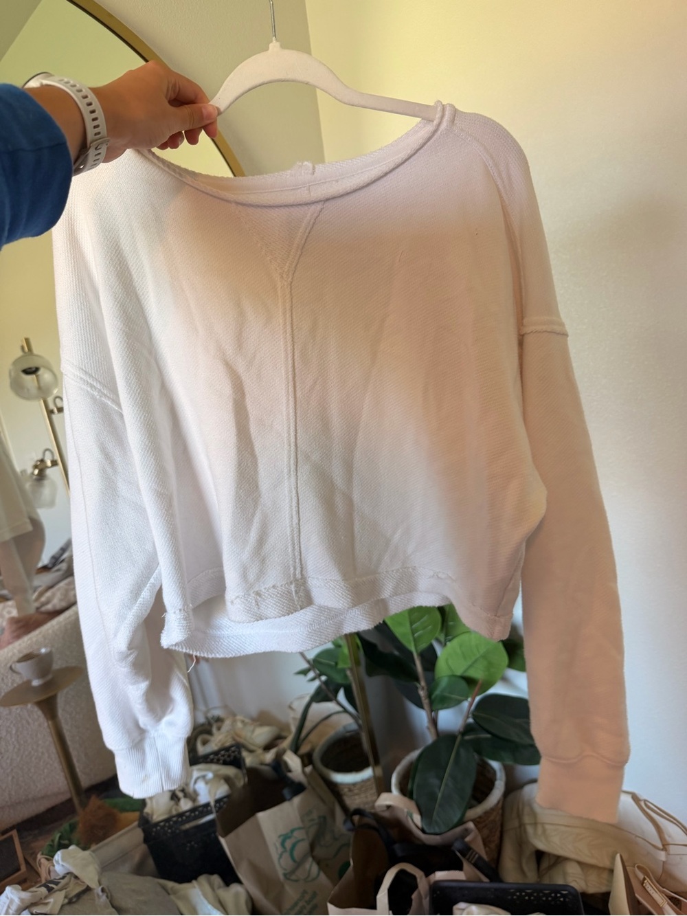 Aerie Beach Party White Cropped Crewneck